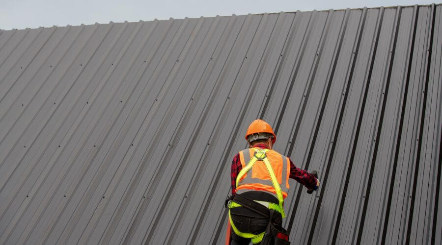 Expert Emergency Roof Repairs services in Suquamish, WA